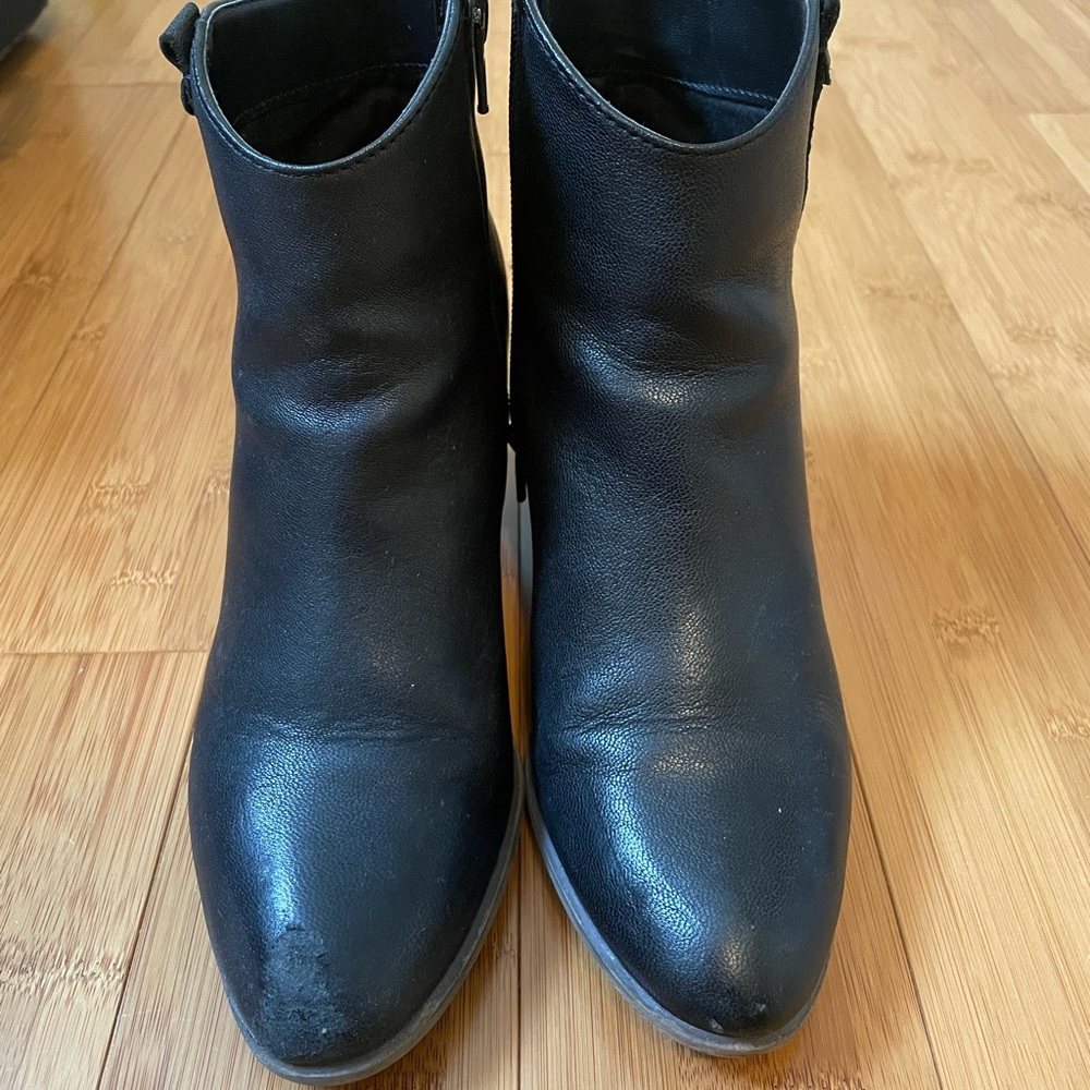 Booties - Picture 3 of 4